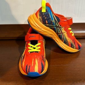 Boys ASICS New!